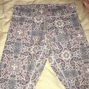 Ivory Ella leggings
